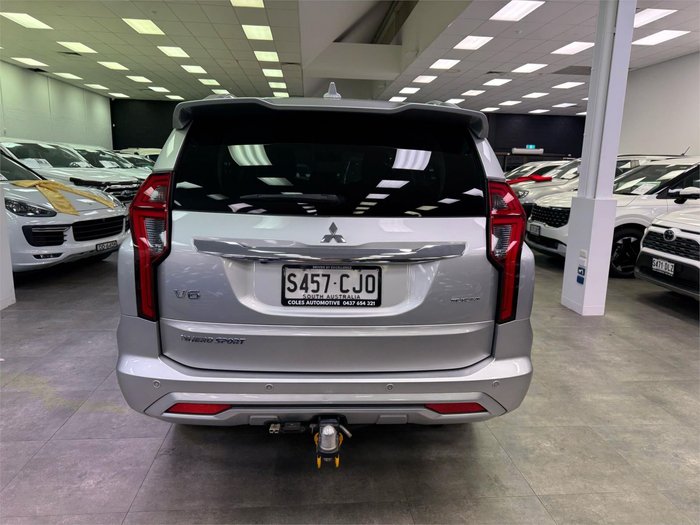 2021 Mitsubishi Pajero Sport GLS