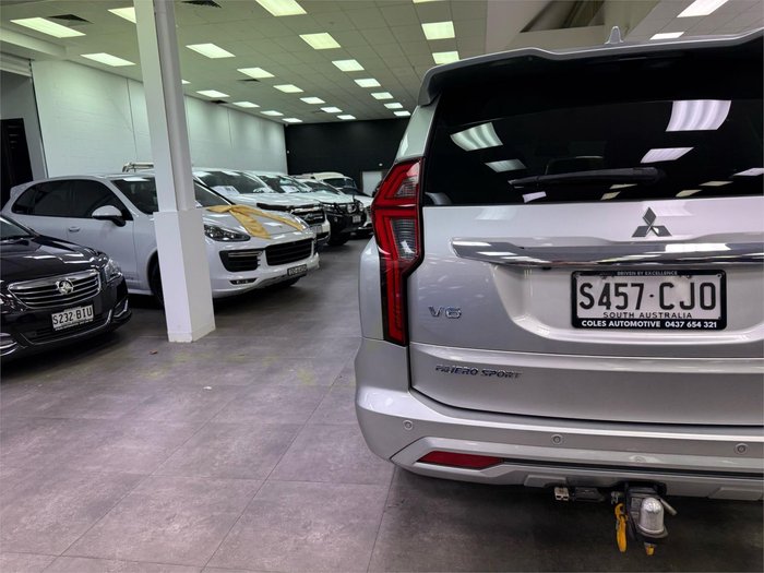 2021 Mitsubishi Pajero Sport GLS