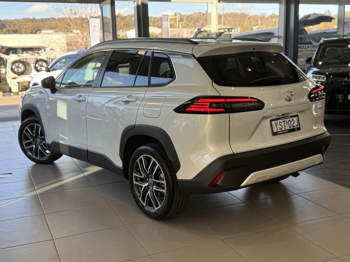 2026 Toyota Corolla Cross Atmos 2WD 2.0L Auto CVT SUV