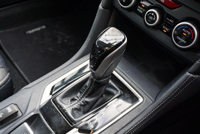 2017 Subaru Impreza 2.0i Premium