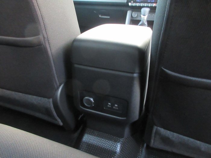 2026 Mitsubishi Triton GLX+