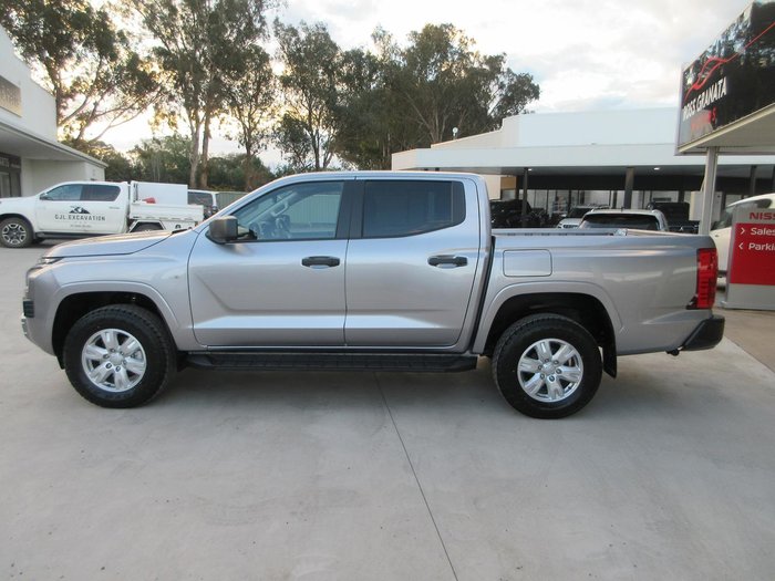 2026 Mitsubishi Triton GLX+