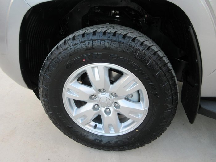 2026 Mitsubishi Triton GLX+