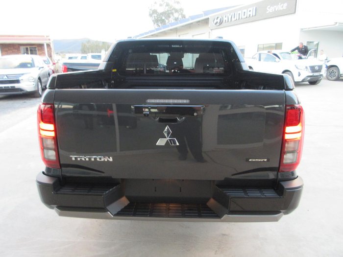 2026 Mitsubishi Triton GSR