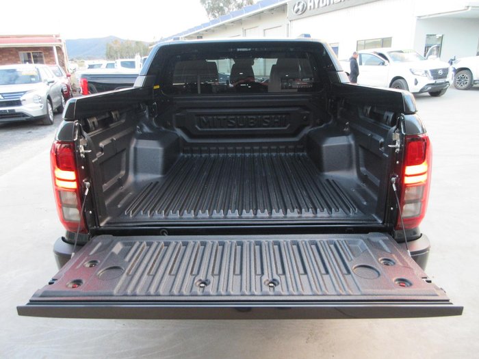 2026 Mitsubishi Triton GSR