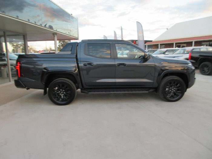 2026 Mitsubishi Triton GSR
