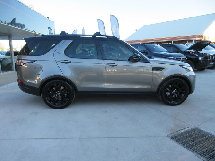 2019 Land Rover Discovery SD6 HSE