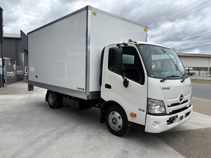 2025 Hino 300 Series