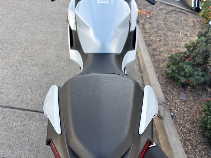 2024 Kawasaki NINJA 500 SE (LAMS) White