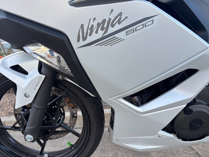 2024 Kawasaki NINJA 500 SE (LAMS) White