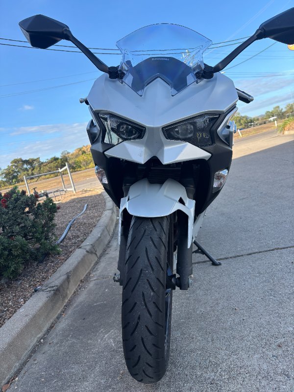 2024 Kawasaki NINJA 500 SE (LAMS) White