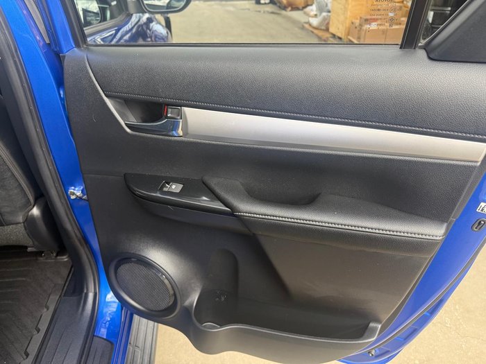 2020 Toyota Hilux SR5