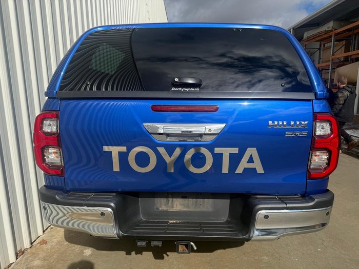 2020 Toyota Hilux SR5