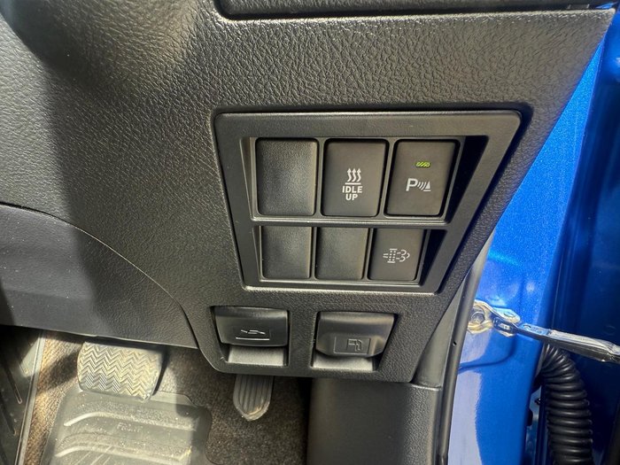 2020 Toyota Hilux SR5