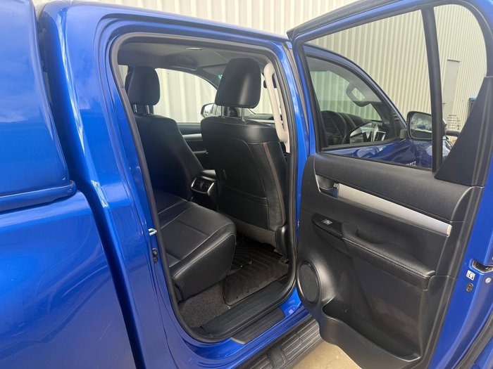 2020 Toyota Hilux SR5