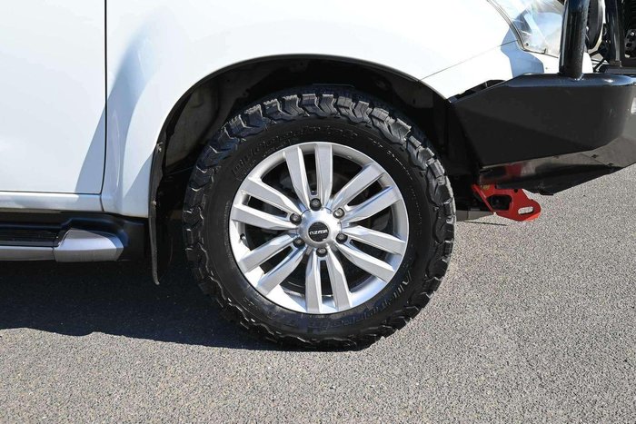 2018 Isuzu MU-X LS-T