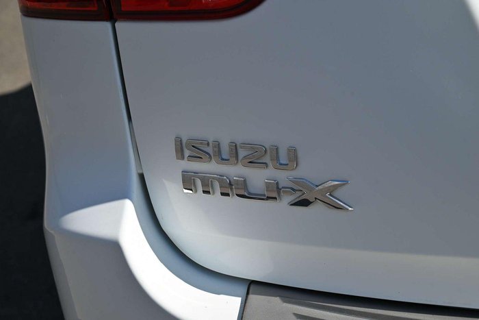 2018 Isuzu MU-X LS-T