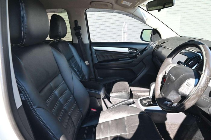2018 Isuzu MU-X LS-T