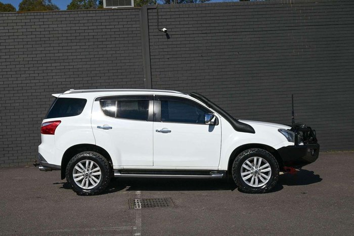 2018 Isuzu MU-X LS-T