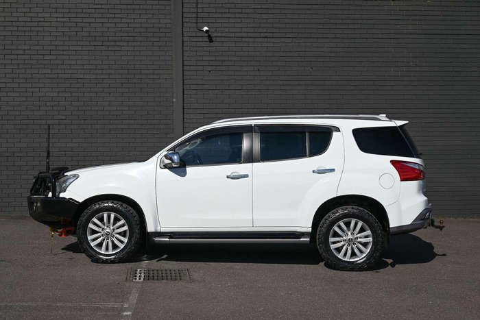 2018 Isuzu MU-X LS-T