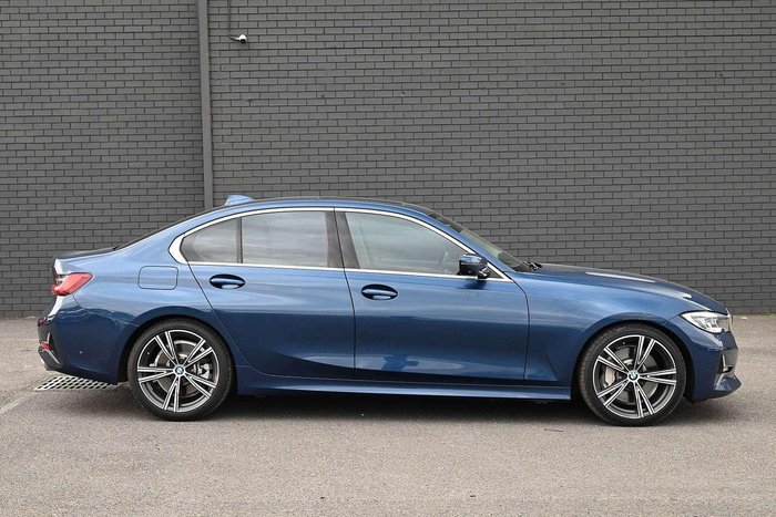 2021 BMW 3 Series 330i Luxury Line