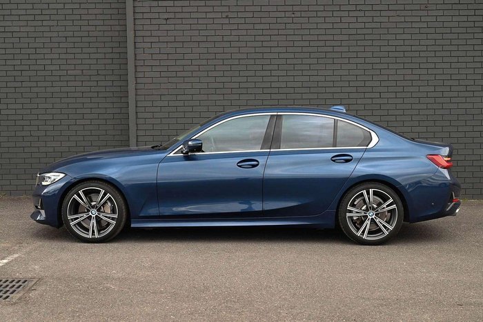 2021 BMW 3 Series 330i Luxury Line