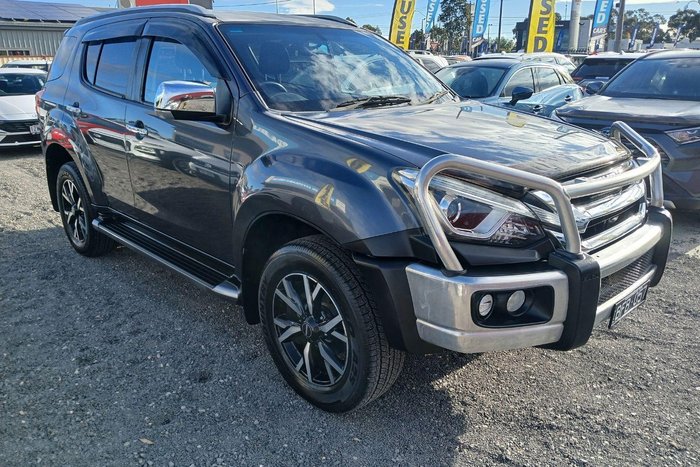 2020 Isuzu MU-X