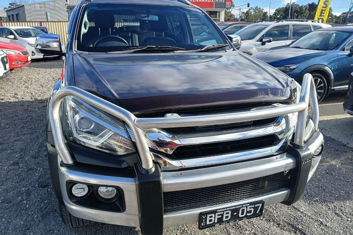2020 Isuzu MU-X LS-T