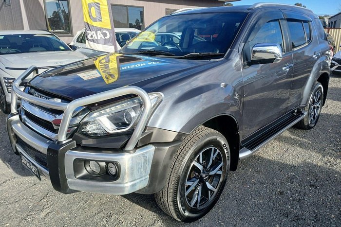 2020 Isuzu MU-X LS-T