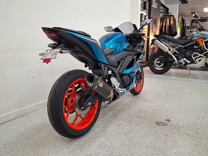 2021 YAMAHA YZF-R3 Blue