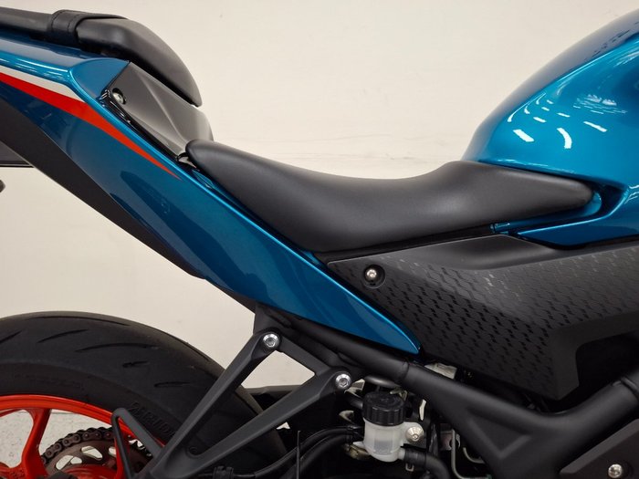 2021 YAMAHA YZF-R3 Blue