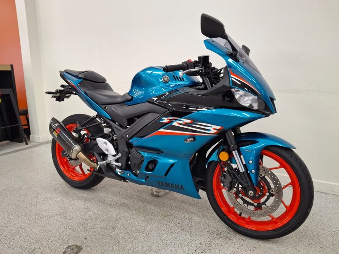2021 YAMAHA YZF-R3 Blue
