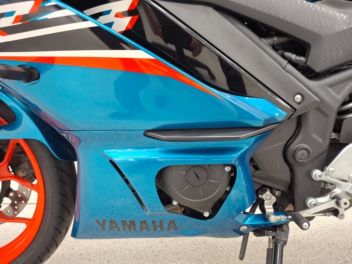 2021 YAMAHA YZF-R3 Blue