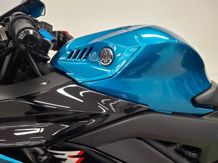2021 YAMAHA YZF-R3 Blue