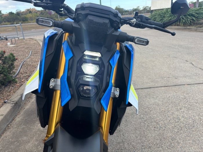 2023 Suzuki GSX-S1000 Blue