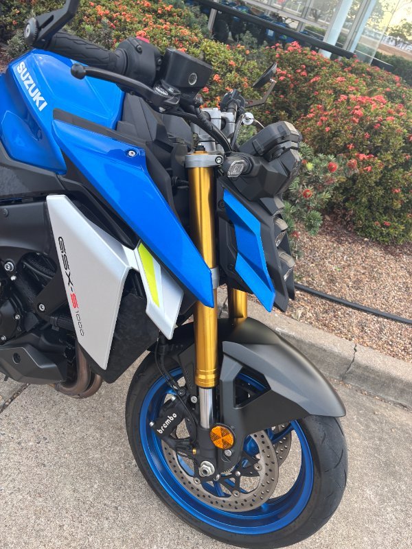 2023 Suzuki GSX-S1000 Blue