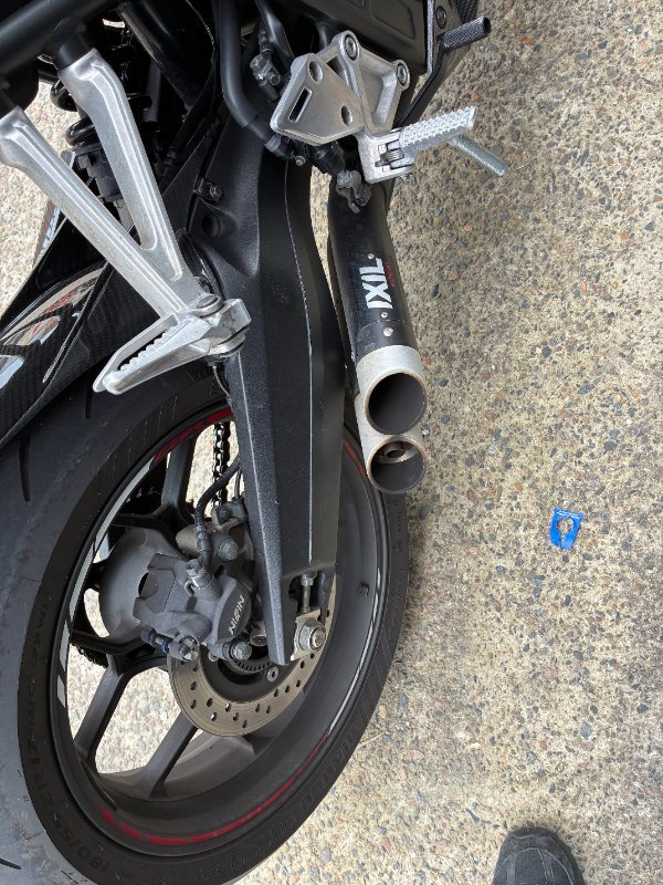 2025 Honda CBR650RAC RED