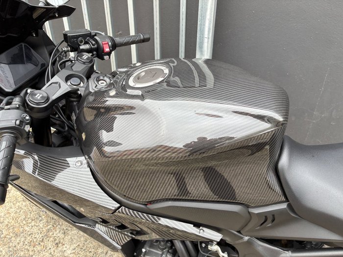 2025 Honda CBR650RAC RED