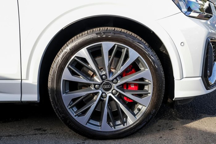 2021 Audi SQ2