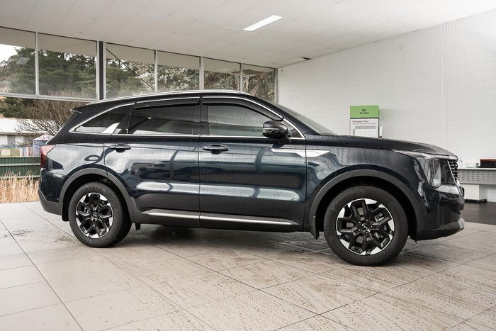 2024 Kia Sorento Sport
