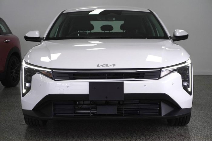 2025 Kia K4 Sport+