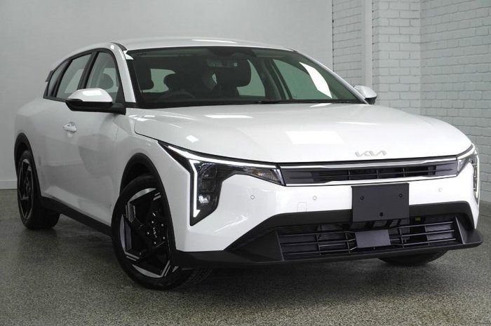 2025 Kia K4 Sport+