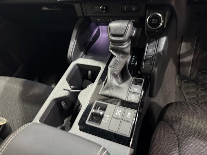 2025 Toyota Landcruiser Prado GX