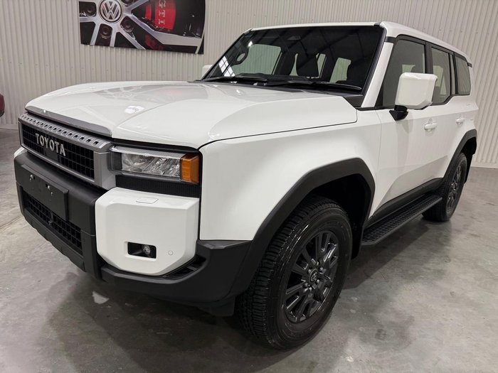 2025 Toyota Landcruiser Prado GX