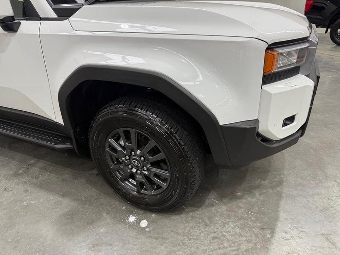 2025 Toyota Landcruiser Prado GX