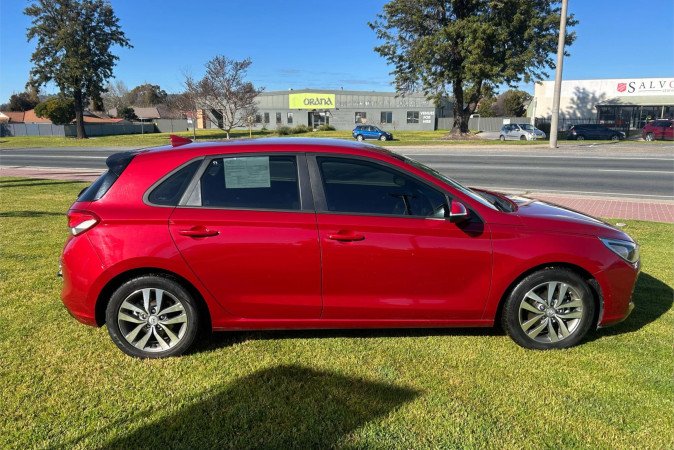 2018 HYUNDAI i30 ACTIVE