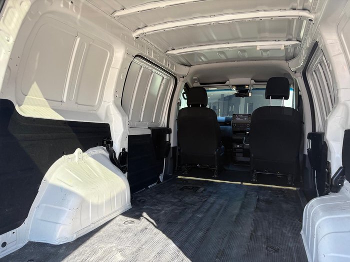 2024 Hyundai STARIA LOAD