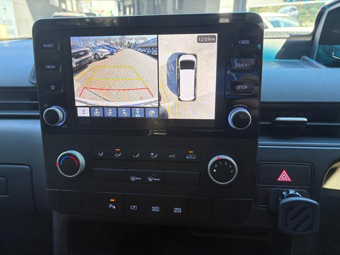 2024 Hyundai STARIA LOAD