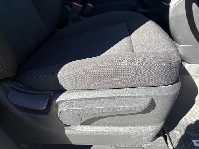2024 Hyundai STARIA LOAD