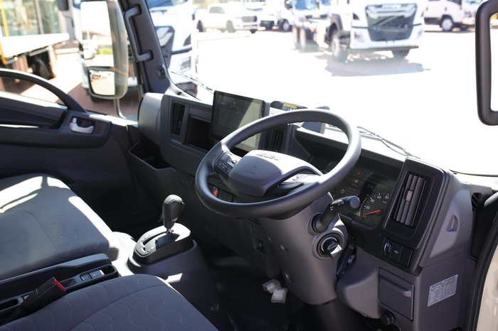 2026 Isuzu Npr 45/65-175  Dt D34 Trade Pack